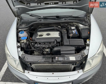 Сірий Шкода Октавія, об'ємом двигуна 1.8 л та пробігом 340 тис. км за 6900 $, фото 22 на Automoto.ua