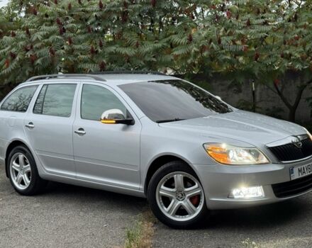 Серый Шкода Октавия, объемом двигателя 2 л и пробегом 200 тыс. км за 10200 $, фото 4 на Automoto.ua