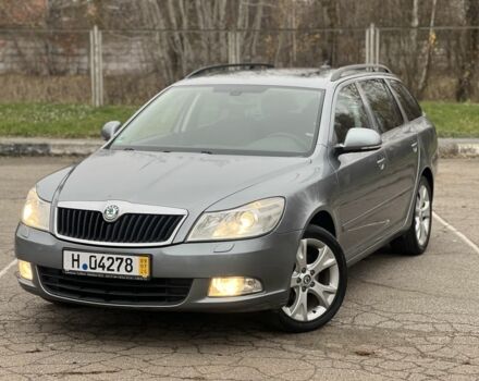 Сірий Шкода Октавія, об'ємом двигуна 2 л та пробігом 215 тис. км за 10495 $, фото 2 на Automoto.ua