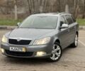 Сірий Шкода Октавія, об'ємом двигуна 2 л та пробігом 215 тис. км за 10495 $, фото 2 на Automoto.ua