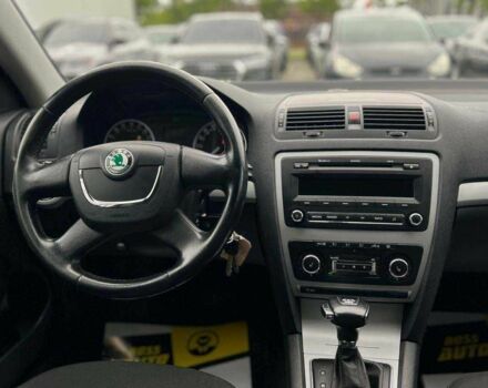 Сірий Шкода Октавія, об'ємом двигуна 2 л та пробігом 255 тис. км за 9000 $, фото 14 на Automoto.ua