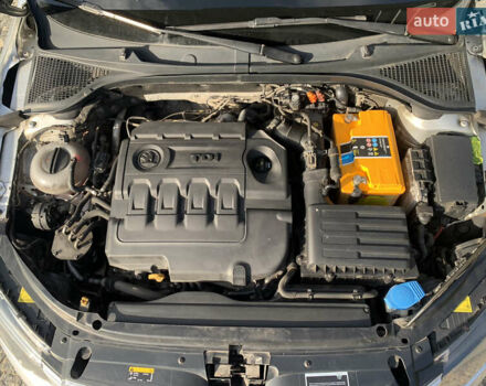 Сірий Шкода Октавія, об'ємом двигуна 1.6 л та пробігом 253 тис. км за 11000 $, фото 11 на Automoto.ua