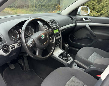 Серый Шкода Октавия, объемом двигателя 1.6 л и пробегом 206 тыс. км за 9450 $, фото 28 на Automoto.ua