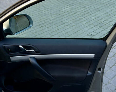 Серый Шкода Октавия, объемом двигателя 1.6 л и пробегом 248 тыс. км за 8850 $, фото 58 на Automoto.ua