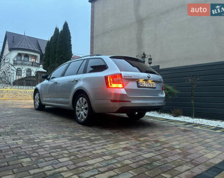 Сірий Шкода Октавія, об'ємом двигуна 1.6 л та пробігом 311 тис. км за 9500 $, фото 28 на Automoto.ua