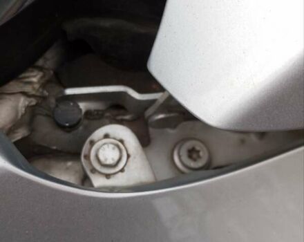 Серый Шкода Октавия, объемом двигателя 1.6 л и пробегом 196 тыс. км за 8750 $, фото 2 на Automoto.ua