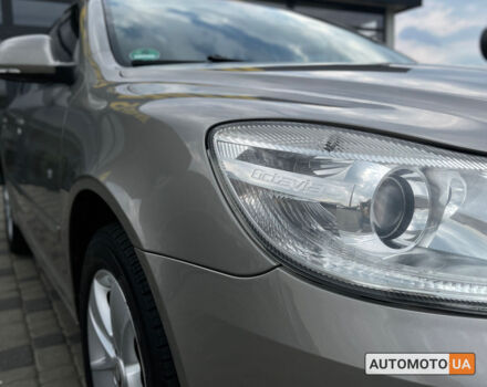 Серый Шкода Октавия, объемом двигателя 2 л и пробегом 225 тыс. км за 10000 $, фото 8 на Automoto.ua