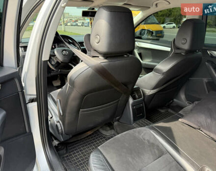 Шкода Октавія 2013 у Києві на Automoto.ua Сірий Шкода Октавія, об'ємом двигуна 1.6 л та пробігом 276 тис. км за 11499 $, фото 9 на Automoto.ua