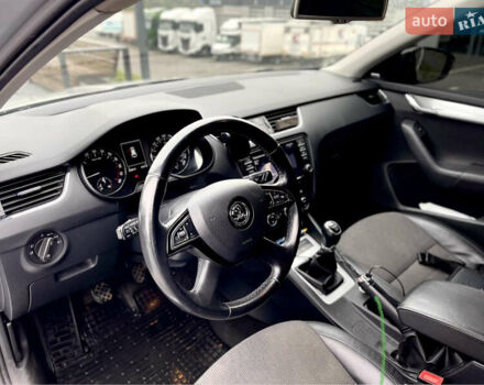 Серый Шкода Октавия, объемом двигателя 1.6 л и пробегом 230 тыс. км за 11200 $, фото 11 на Automoto.ua