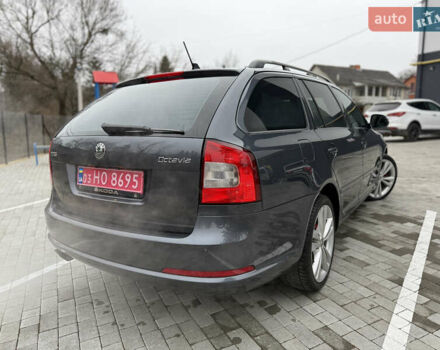 Серый Шкода Октавия, объемом двигателя 2 л и пробегом 270 тыс. км за 11000 $, фото 4 на Automoto.ua