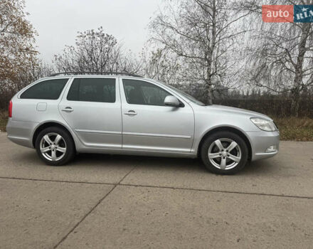 Серый Шкода Октавия, объемом двигателя 1.6 л и пробегом 182 тыс. км за 9900 $, фото 1 на Automoto.ua