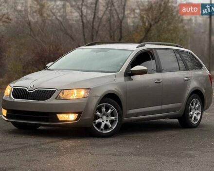 Сірий Шкода Октавія, об'ємом двигуна 1.6 л та пробігом 185 тис. км за 9800 $, фото 1 на Automoto.ua