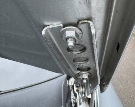 Серый Шкода Октавия, объемом двигателя 1.6 л и пробегом 206 тыс. км за 9450 $, фото 75 на Automoto.ua