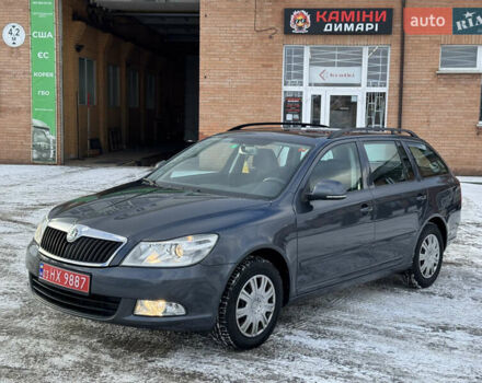 Серый Шкода Октавия, объемом двигателя 1.4 л и пробегом 233 тыс. км за 7250 $, фото 1 на Automoto.ua
