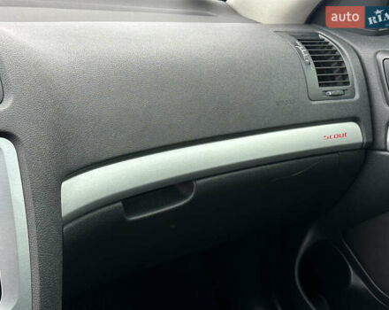 Сірий Шкода Октавія, об'ємом двигуна 2 л та пробігом 218 тис. км за 9999 $, фото 32 на Automoto.ua