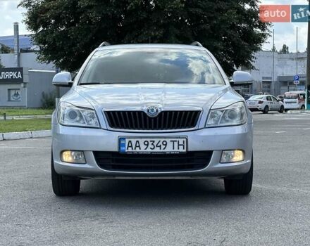 Серый Шкода Октавия, объемом двигателя 1.6 л и пробегом 298 тыс. км за 7700 $, фото 1 на Automoto.ua