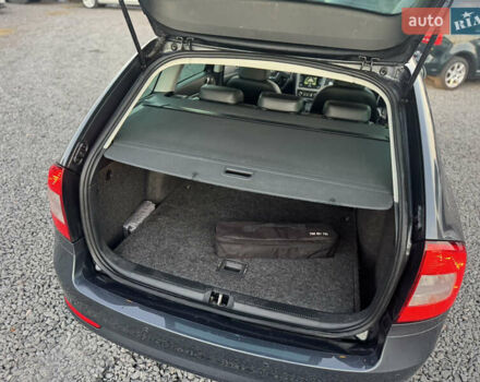 Серый Шкода Октавия, объемом двигателя 2 л и пробегом 250 тыс. км за 10750 $, фото 17 на Automoto.ua