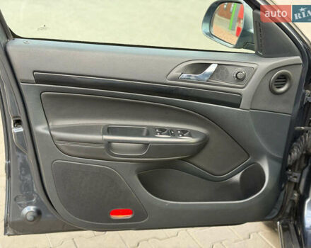 Сірий Шкода Октавія, об'ємом двигуна 2 л та пробігом 270 тис. км за 12000 $, фото 33 на Automoto.ua