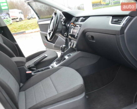 Сірий Шкода Октавія, об'ємом двигуна 2 л та пробігом 255 тис. км за 12250 $, фото 54 на Automoto.ua