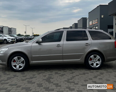 Серый Шкода Октавия, объемом двигателя 2 л и пробегом 225 тыс. км за 10000 $, фото 3 на Automoto.ua