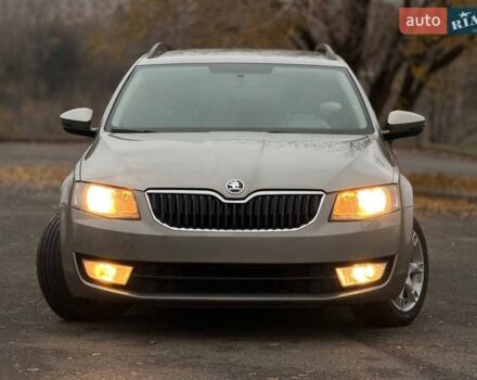 Сірий Шкода Октавія, об'ємом двигуна 1.6 л та пробігом 185 тис. км за 9800 $, фото 2 на Automoto.ua