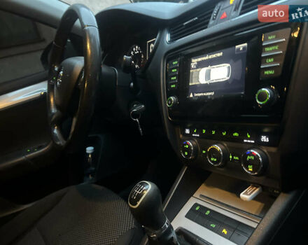 Сірий Шкода Октавія, об'ємом двигуна 1.6 л та пробігом 311 тис. км за 9500 $, фото 63 на Automoto.ua