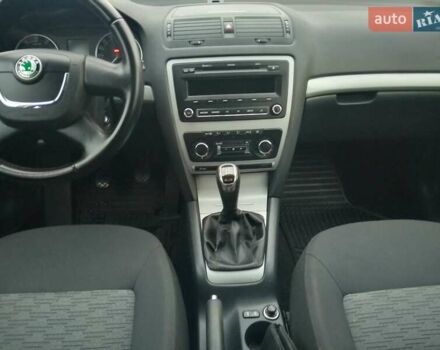 Сірий Шкода Октавія, об'ємом двигуна 1.8 л та пробігом 226 тис. км за 8600 $, фото 21 на Automoto.ua