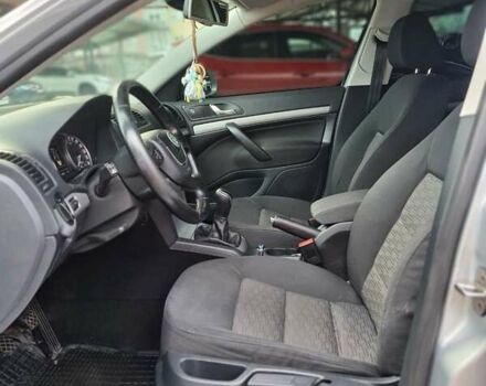 Сірий Шкода Октавія, об'ємом двигуна 1.6 л та пробігом 245 тис. км за 7900 $, фото 17 на Automoto.ua