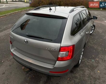 Сірий Шкода Октавія, об'ємом двигуна 1.6 л та пробігом 185 тис. км за 9800 $, фото 24 на Automoto.ua