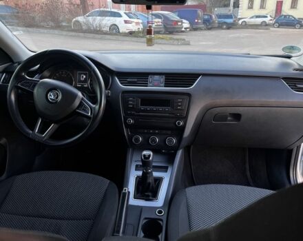 Сірий Шкода Октавія, об'ємом двигуна 1.6 л та пробігом 294 тис. км за 8400 $, фото 3 на Automoto.ua