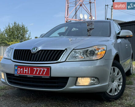 Сірий Шкода Октавія, об'ємом двигуна 1.6 л та пробігом 216 тис. км за 7850 $, фото 1 на Automoto.ua