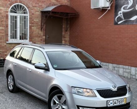 Серый Шкода Октавия, объемом двигателя 1.6 л и пробегом 225 тыс. км за 11900 $, фото 1 на Automoto.ua