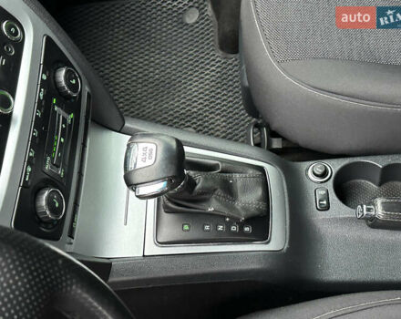 Серый Шкода Октавия, объемом двигателя 2 л и пробегом 218 тыс. км за 9999 $, фото 26 на Automoto.ua