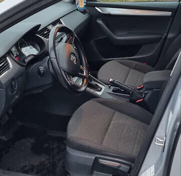 Серый Шкода Октавия, объемом двигателя 1.6 л и пробегом 226 тыс. км за 9350 $, фото 8 на Automoto.ua