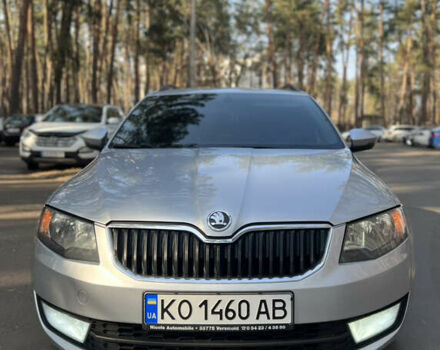 Серый Шкода Октавия, объемом двигателя 1.6 л и пробегом 320 тыс. км за 9000 $, фото 1 на Automoto.ua
