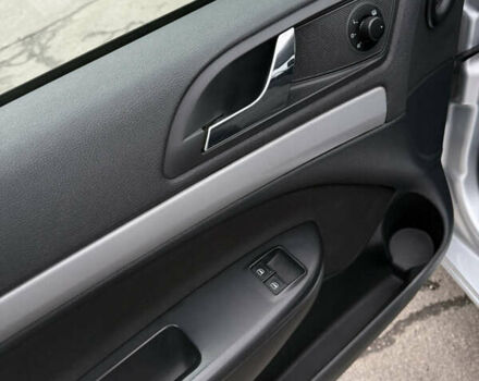 Серый Шкода Октавия, объемом двигателя 1.6 л и пробегом 217 тыс. км за 7650 $, фото 24 на Automoto.ua