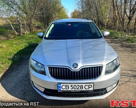Шкода Октавия 2013 в Чернигове на Automoto.ua Серый Шкода Октавия, объемом двигателя 2 л и пробегом 221 тыс. км за 11100 $, фото 2 на Automoto.ua