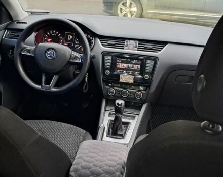 Серый Шкода Октавия, объемом двигателя 1.6 л и пробегом 407 тыс. км за 8800 $, фото 18 на Automoto.ua