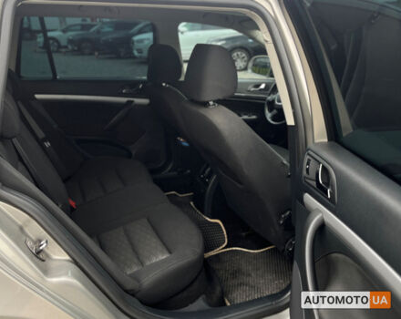 Серый Шкода Октавия, объемом двигателя 2 л и пробегом 225 тыс. км за 10000 $, фото 24 на Automoto.ua