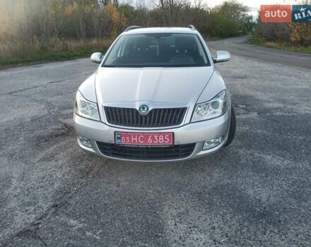 Шкода Октавия 2013 в Броварах на Automoto.ua Серый Шкода Октавия, объемом двигателя 1.6 л и пробегом 219 тыс. км за 8500 $, фото 6 на Automoto.ua