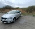 Серый Шкода Октавия, объемом двигателя 1.6 л и пробегом 320 тыс. км за 10400 $, фото 1 на Automoto.ua