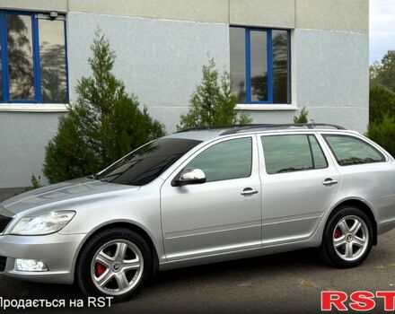 Серый Шкода Октавия, объемом двигателя 2 л и пробегом 200 тыс. км за 10200 $, фото 6 на Automoto.ua