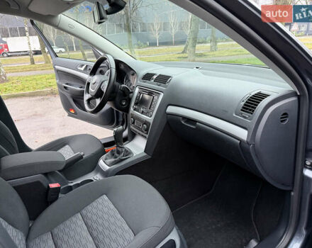 Сірий Шкода Октавія, об'ємом двигуна 1.4 л та пробігом 178 тис. км за 8300 $, фото 27 на Automoto.ua