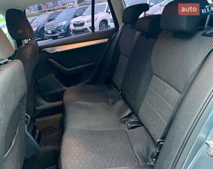 Серый Шкода Октавия, объемом двигателя 1.6 л и пробегом 240 тыс. км за 10990 $, фото 33 на Automoto.ua
