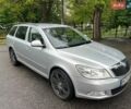 Серый Шкода Октавия, объемом двигателя 1.97 л и пробегом 265 тыс. км за 9000 $, фото 3 на Automoto.ua
