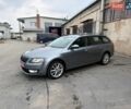 Серый Шкода Октавия, объемом двигателя 1.6 л и пробегом 251 тыс. км за 9300 $, фото 2 на Automoto.ua