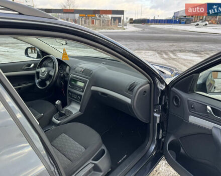 Серый Шкода Октавия, объемом двигателя 1.4 л и пробегом 233 тыс. км за 7250 $, фото 19 на Automoto.ua