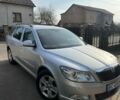 Серый Шкода Октавия, объемом двигателя 1.6 л и пробегом 327 тыс. км за 8000 $, фото 1 на Automoto.ua