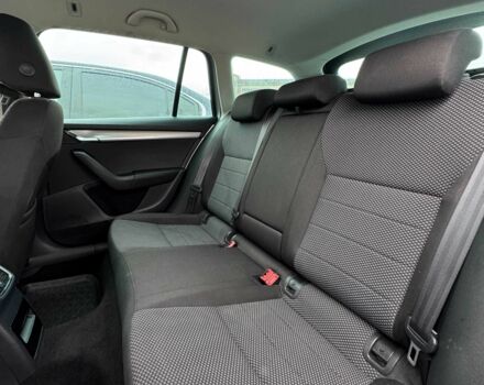 Серый Шкода Октавия, объемом двигателя 1.6 л и пробегом 225 тыс. км за 11400 $, фото 8 на Automoto.ua