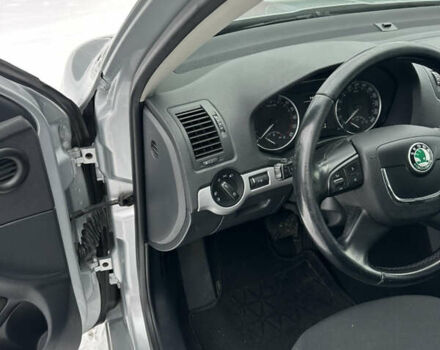 Серый Шкода Октавия, объемом двигателя 1.6 л и пробегом 269 тыс. км за 8990 $, фото 14 на Automoto.ua